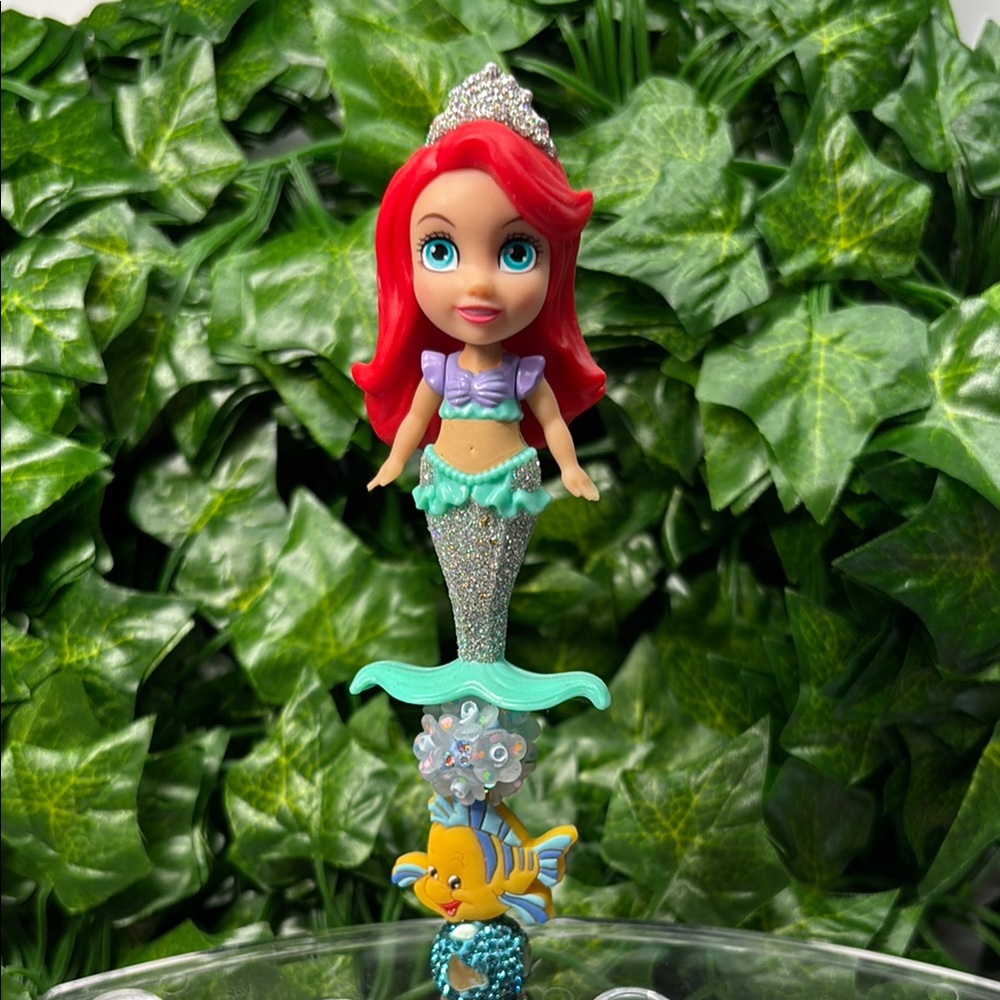Disney Mermaid 3.5” Doll Pen with Red Hair and Glittery Tail